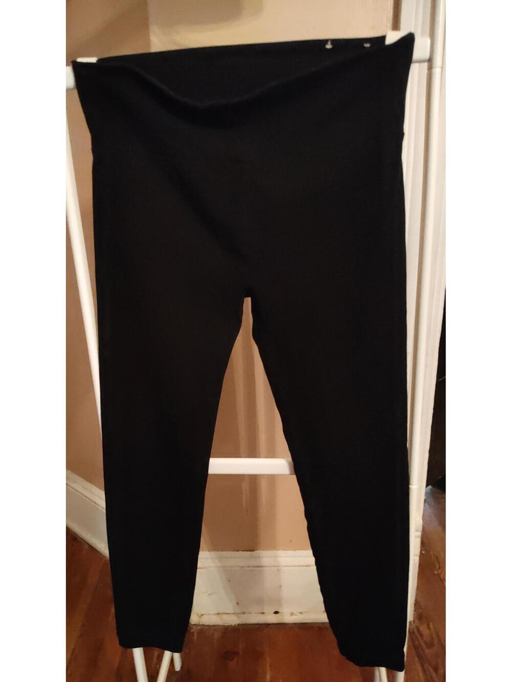 Lou & Grey by Loft - leggings / yoga pants - M - black - EUC